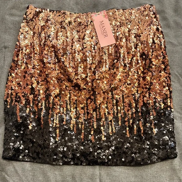 π 3X HP π Maner NWT Black and Gold Sequin Mini Skirt - Picture 1 of 7